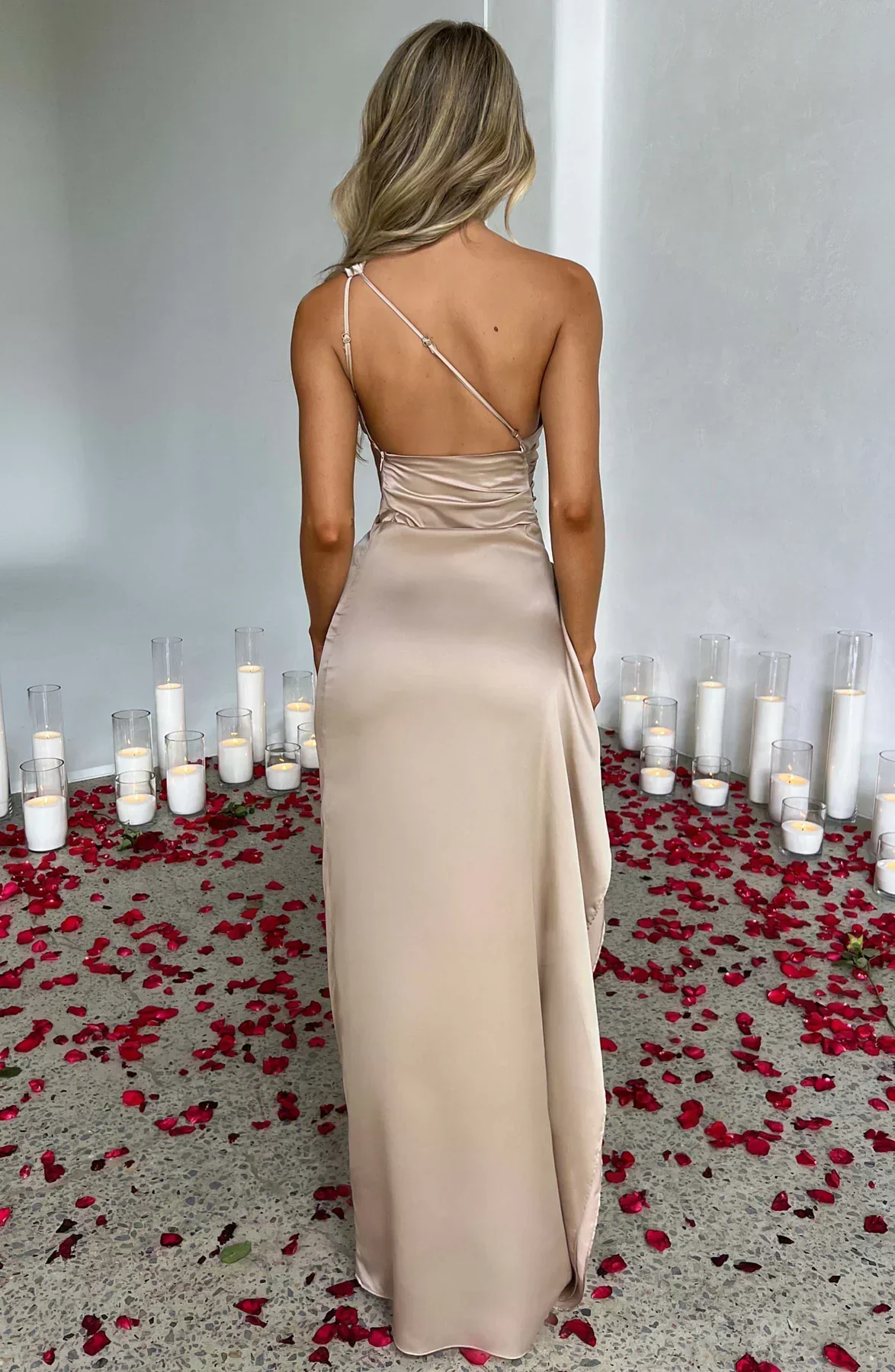 Jaida - Robe de soirée élégante asymétrique fendue femme chic - Image 5
