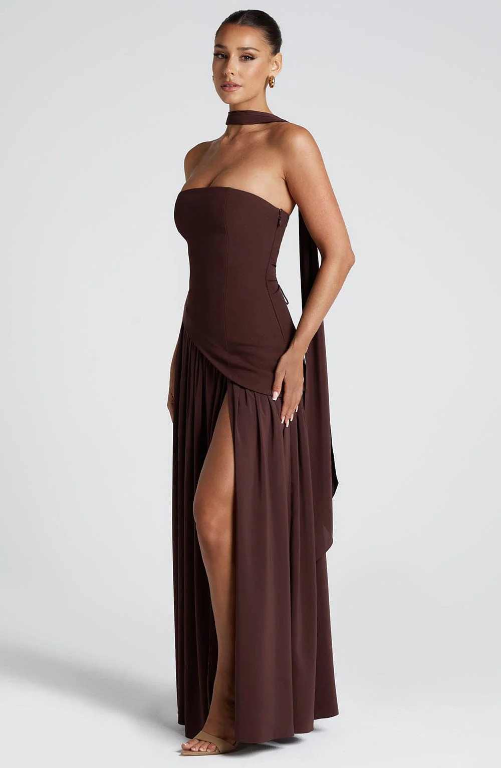 Robe de soirée maxi - sans bretelles - taille asymétrique - Image 10